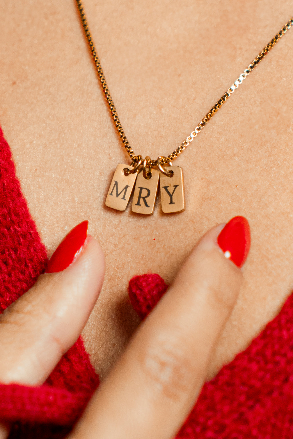 Collar personalizado con barritas